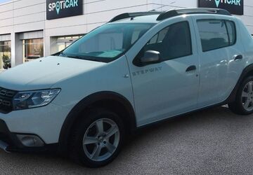 Dacia Sandero 90.500 km 7.690 &euro; Goslar 38644