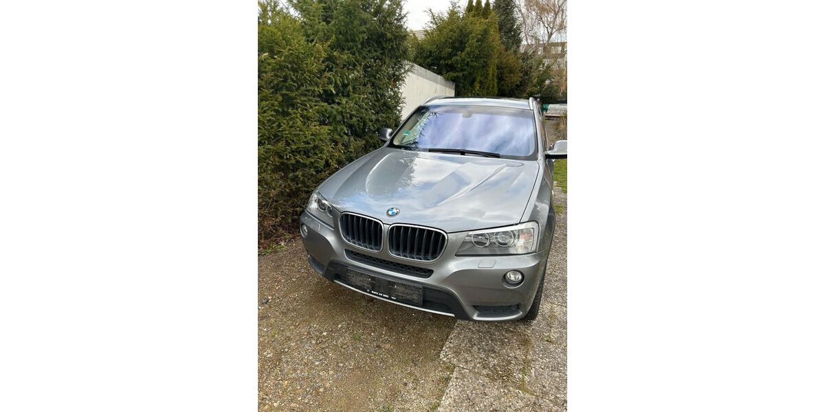 BMW X3 261.200 km 8.500 &euro; Salzgitter 38259