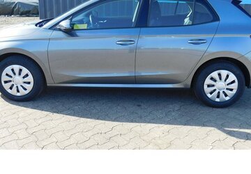 Skoda Fabia 1.0 Ambition TSI BMT DSG Navi Klima 12.500 km 16.990 &euro; Vordorf 38533