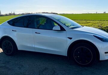 Tesla Model Y 63.000 km 29.990 &euro; Wolfenbüttel 38302