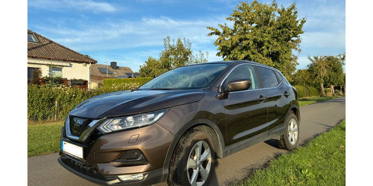 Nissan Qashqai 67.000 km 12.400 &euro; Braunschweig 38126