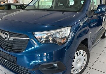 Opel Combo Life 108.940 km 17.350 &euro; Schöningen 38364