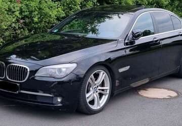 BMW 740 219.500 km 15.300 &euro; Braunschweig 38120