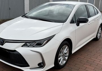 Toyota Corolla 7.562 km 21.800 &euro; Peine 31224