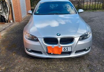BMW 320 89.000 km 12.500 &euro; Meine 38527