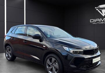 Opel Grandland (X) 16.042 km 22.750 &euro; Salzgitter-Lebenstedt 38226
