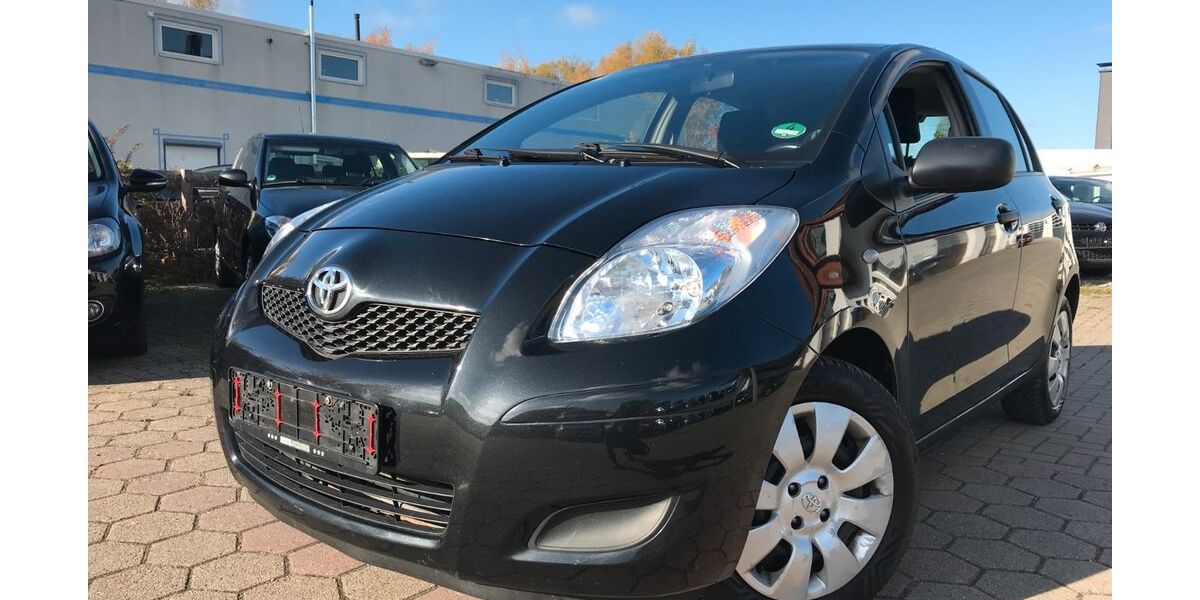 Toyota Yaris 187.000 km 3.299 &euro; Sickte 38173