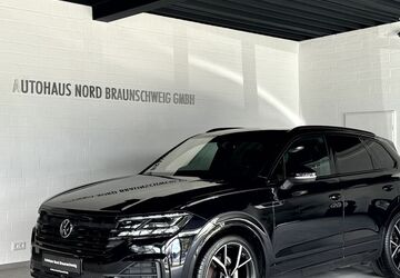 VW Touareg 55.139 km 52.990 &euro; Braunschweig 38112