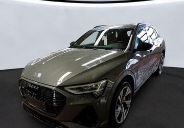Audi e-tron 28.400 km 35.100 &euro; Salzgitter 38259