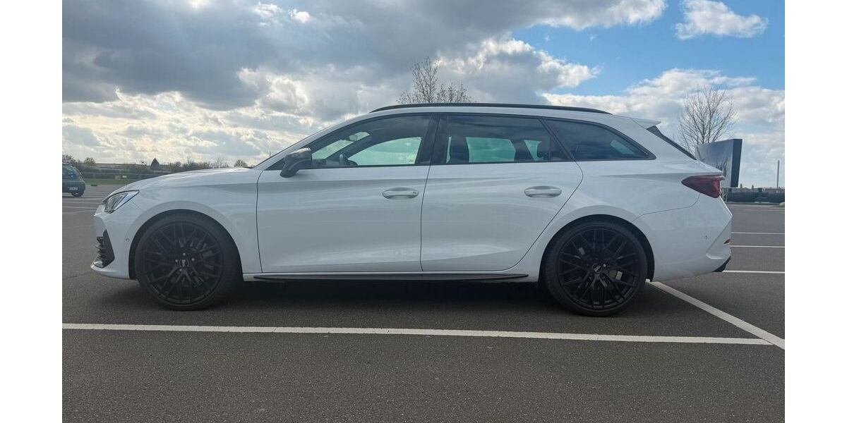 Cupra Leon 34.000 km 29.500 &euro; Schellerten 31174