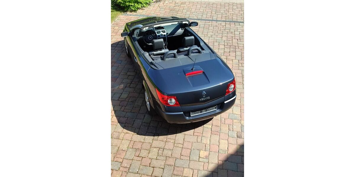 Renault Megane 99.000 km 4.467 &euro; Braunschweig 38110