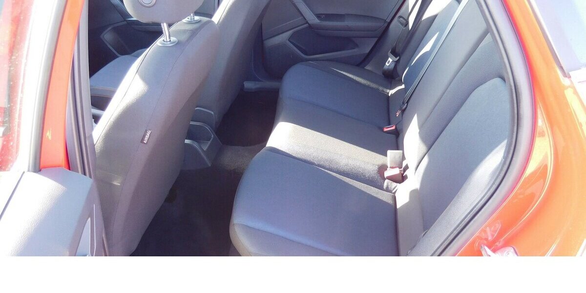 Seat Arona 1.0 FR-Line TSI BMT Navi Klima Alu 9.600 km 17.990 &euro; Vordorf 38533