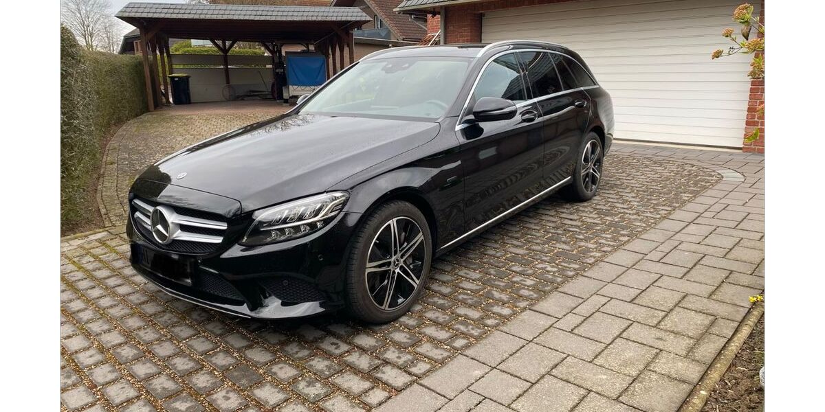 Mercedes-Benz C 300 75.000 km 24.850 &euro; Söhlde 31185