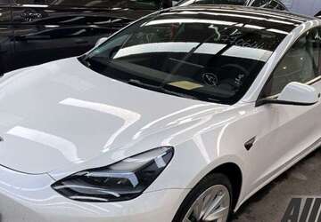 Tesla Model 3 44.550 km 31.750 &euro; Schöningen 38364