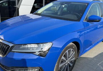 Skoda Superb 102.015 km 15.990 &euro; Braunschweig 38122