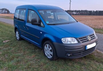 VW Caddy 180.000 km 2.200 &euro; Hillerse 38543