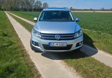 VW Tiguan 113.000 km 14.500 &euro; Salzgitter 38229