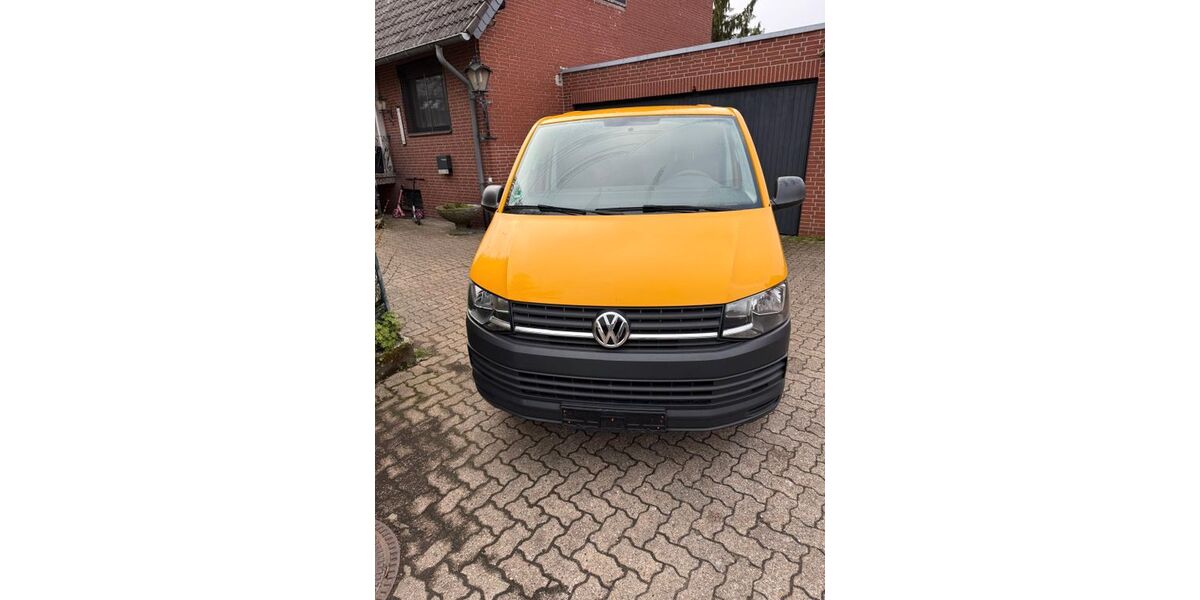 VW T6 Transporter 201.000 km 9.900 &euro; Braunschweig 38120