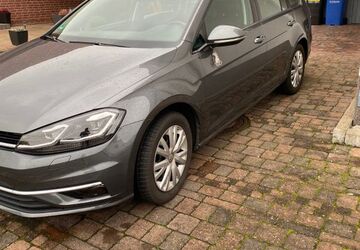 VW Golf 82.500 km 12.900 &euro; Braunschweig 38124