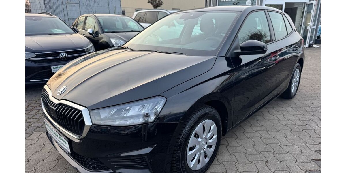 Skoda Fabia 42.350 km 12.499 &euro; Wolfenbüttel 38304