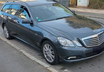 Mercedes-Benz E 250 216.000 km 5.800 &euro; Braunschweig 38116