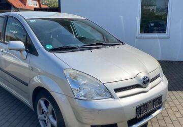 Toyota Corolla Verso 240.000 km 3.750 &euro; Goslar 38644