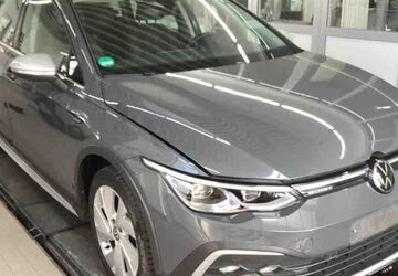 VW Golf 99.564 km 23.950 &euro; Goslar 38644