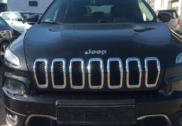 Jeep Cherokee 148.000 km 13.999 &euro; Sickte 38173