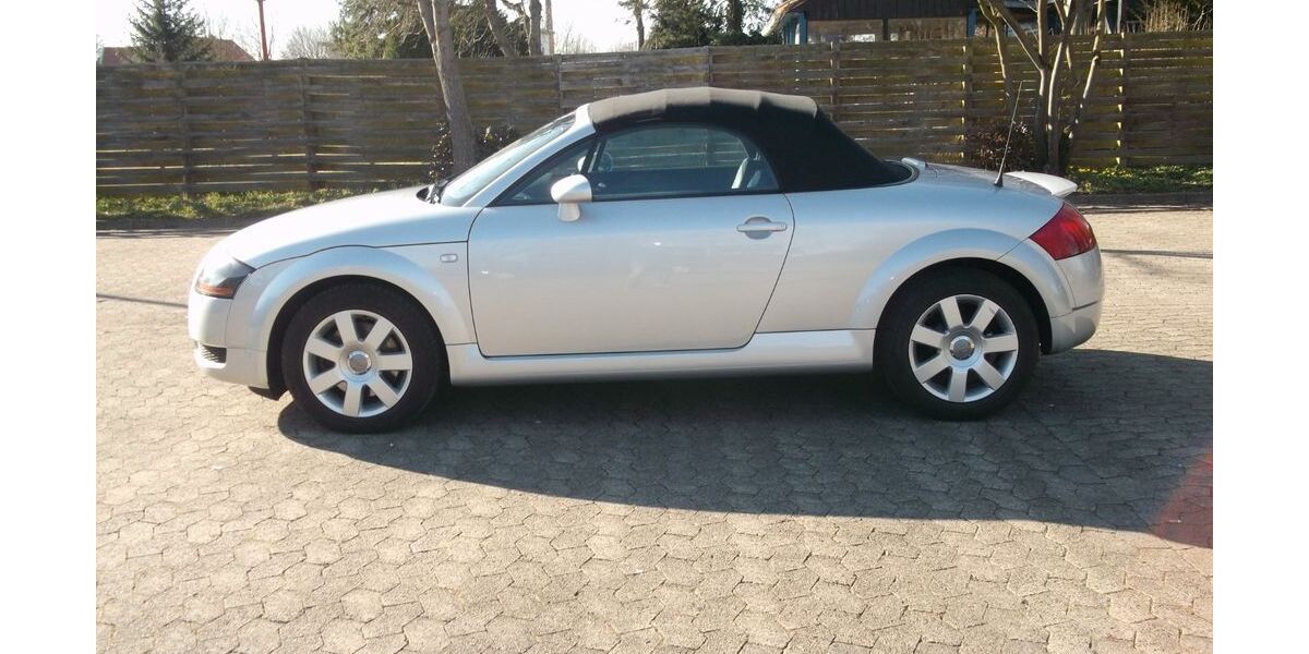 Audi TT 117.500 km 6.400 &euro; Langelsheim 38685