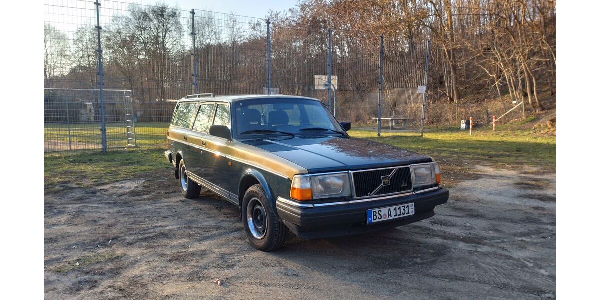 Volvo 240 163.000 km 9.500 &euro; Braunschweig 38106