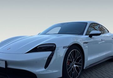 Porsche Taycan 37.349 km 67.860 &euro; Braunschweig 38114