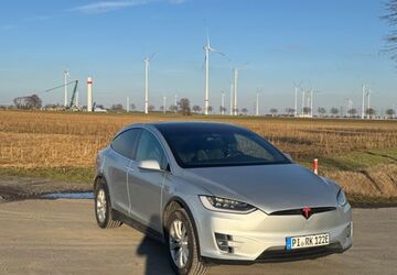 Tesla Model X 149.500 km 22.999 &euro; Burgdorf 38272