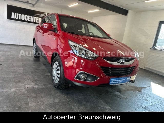 Hyundai ix35 82.000 km 8.450 &euro; Braunschweig 38112