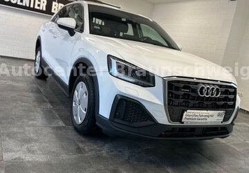 Audi Q2 102.000 km 19.450 &euro; Braunschweig 38112