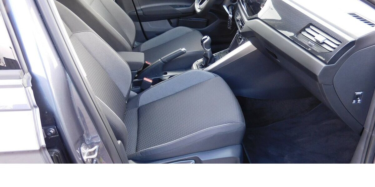 VW Polo 1.0 Life MPI BMT 4Trg Klima Navi LED 5.600 km 18.390 &euro; Vordorf 38533