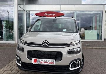 Citroen Berlingo 99.447 km 16.300 &euro; Braunschweig 38112