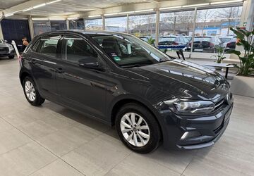 VW Polo 111.600 km 12.290 &euro; Braunschweig 38116