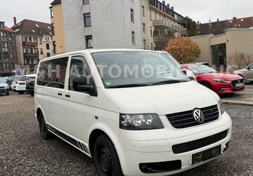 VW T5 Transporter 367.000 km 7.999 &euro; Braunschweig 38118