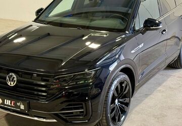 VW Touareg 93.300 km 44.590 &euro; Wolfenbüttel 38304