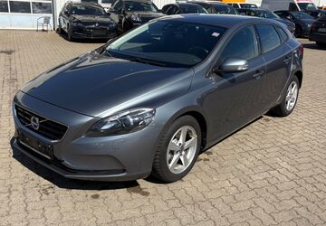 Volvo V40 194.000 km 6.990 &euro; Salzgitter 38229