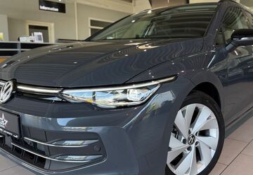 VW Golf 2.500 km 29.890 &euro; Braunschweig 38114