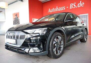 Audi e-tron 39.956 km 30.690 &euro; Braunschweig 38116
