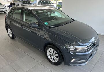 VW Polo 106.000 km 13.490 &euro; Braunschweig 38116