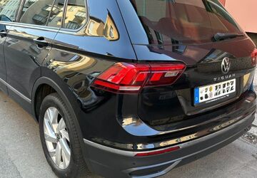 VW Tiguan 68.000 km 23.000 &euro; Braunschweig 38118