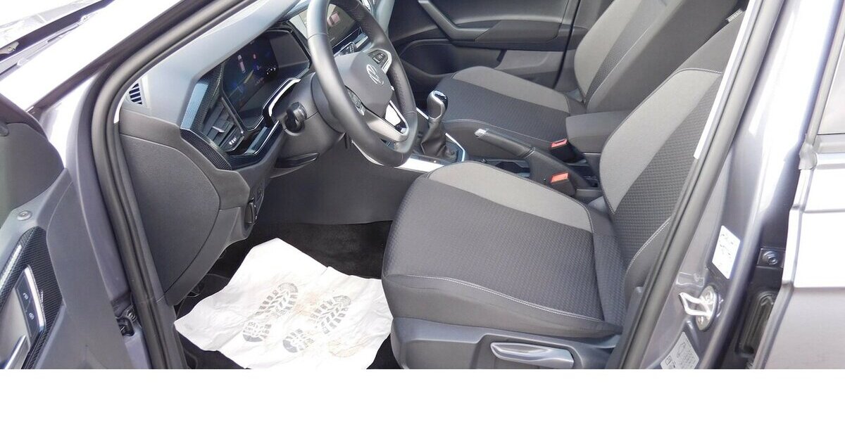 VW Polo 1.0 Life MPI BMT 4Trg Klima Navi LED 5.600 km 18.390 &euro; Vordorf 38533