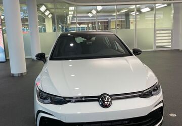 VW Golf 37.000 km 26.800 &euro; Goslar 38642