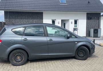 Seat Altea 195.000 km 4.200 &euro; Goslar 38690