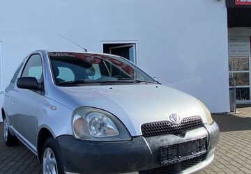 Toyota Yaris 92.000 km 2.500 &euro; Goslar 38644