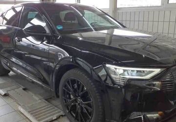 Audi e-tron 23.750 km 34.400 &euro; Salzgitter 38259