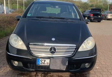 Mercedes-Benz A 150 167.300 km 1.700 &euro; Salzgitter 38226
